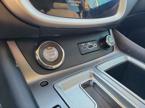 Used 2020 Nissan Murano S w/ Technology Package image 26