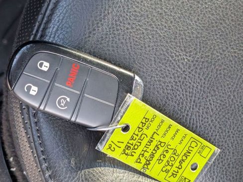 Used 2023 Jeep Renegade Limited image 51