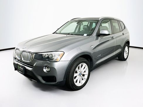 Used 2017 BMW X3 xDrive28i image 3