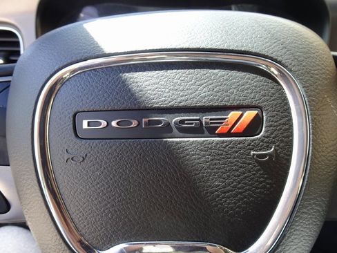 Used 2022 Dodge Charger SXT w/ Leather Interior Group RWD image 21