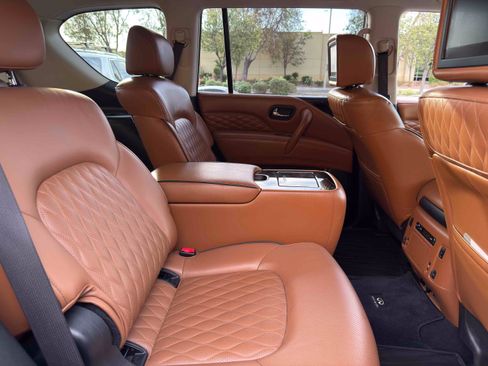 Used 2019 INFINITI QX80 Luxe w/ 22" Wheel Package AWD/4WD image 88