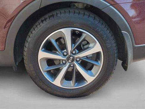 Used 2019 Kia Sorento EX w/ EX Premium Package FWD image 24