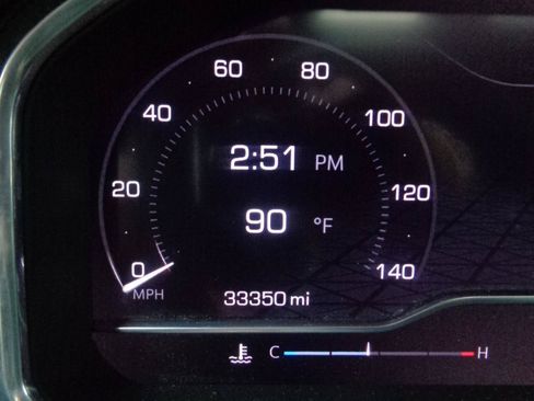 Used 2022 GMC Sierra 1500 Denali w/ Technology Package AWD/4WD image 18