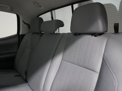 Used 2019 Toyota Tacoma SR5 image 14