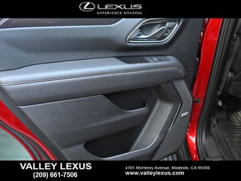 Used 2023 GMC Yukon AT4 w/ AT4 Premium Plus Package AWD/4WD image 20