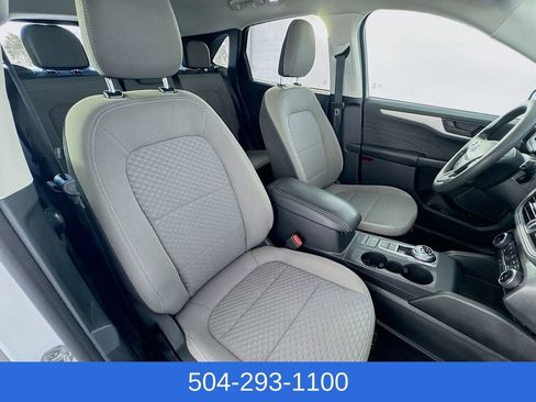 Used 2022 Ford Escape SE FWD image 27