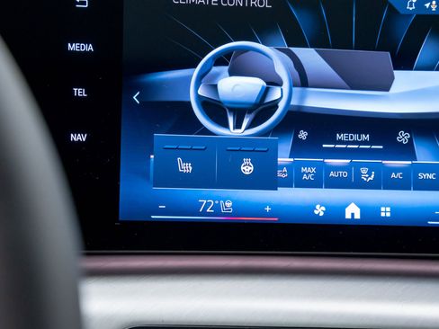 New 2026 BMW X1 xDrive28i image 26