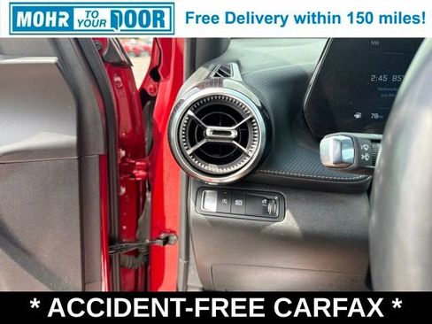 Used 2025 Chevrolet Equinox LT w/ Safety and Technology Package FWD image 16