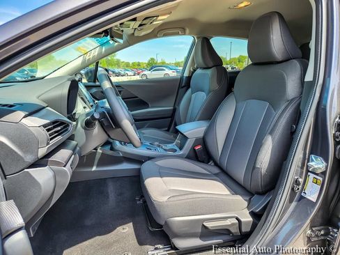 Certified 2026 Subaru Crosstrek 2.5i Premium AWD/4WD image 8