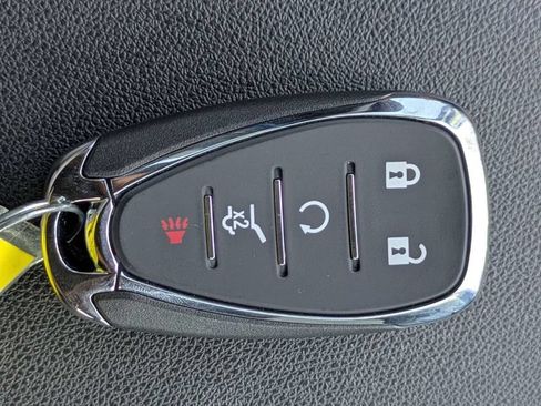 Used 2024 Chevrolet Equinox LT FWD image 30