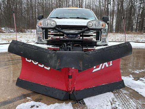 Used 2017 Ford F250 XL w/ STX Appearance Package image 23