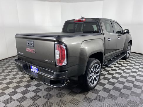 Used 2019 GMC Canyon Denali image 8