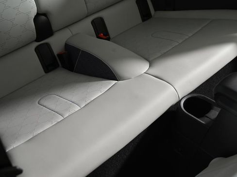 Certified 2025 MINI Cooper S FWD image 29