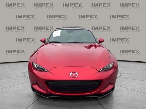 Used 2020 MAZDA MX-5 Miata Grand Touring w/ Appearance Package RWD image 8