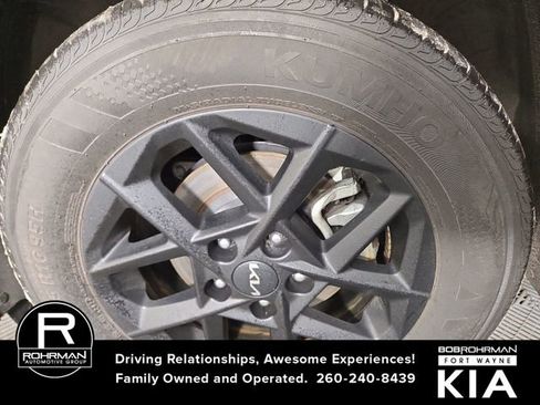 Used 2025 Kia K5 LXS image 12