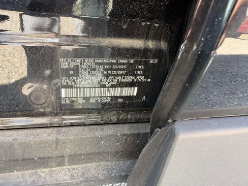 Certified 2022 Toyota RAV4 LE image 13