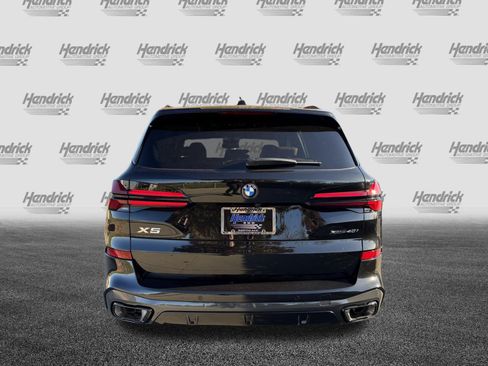 Used 2026 BMW X5 xDrive40i w/ M Sport Package AWD/4WD image 8
