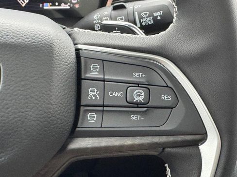 New 2026 Jeep Grand Cherokee Limited image 19