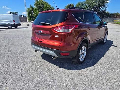 Used 2014 Ford Escape SE w/ Equipment Group 201A AWD/4WD image 3