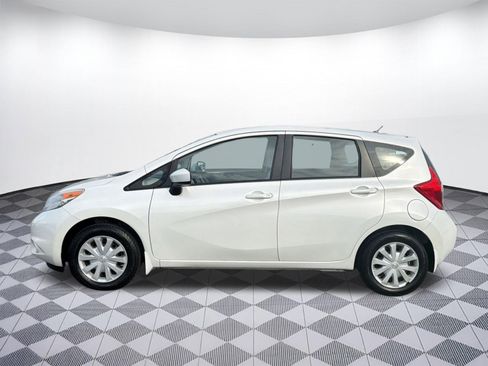 Used 2015 Nissan Versa Note SV FWD image 2