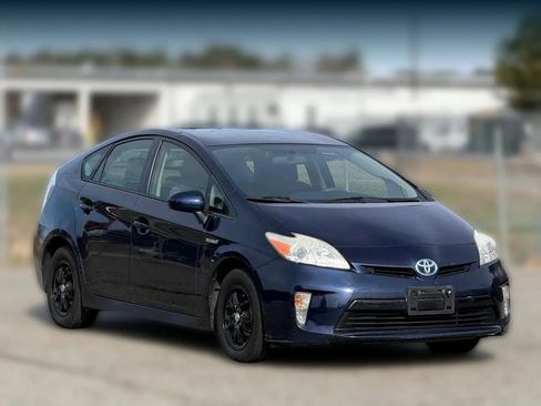 Used 2013 Toyota Prius Three image 1