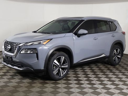 Used 2023 Nissan Rogue SL w/ SL Premium Package AWD/4WD image 9