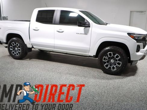 Used 2024 Chevrolet Colorado Z71 w/ Z71 Convenience Package 2 AWD/4WD image 6