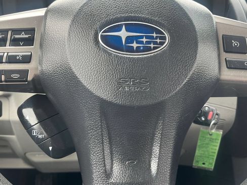 Used 2015 Subaru Forester 2.5i AWD/4WD image 15