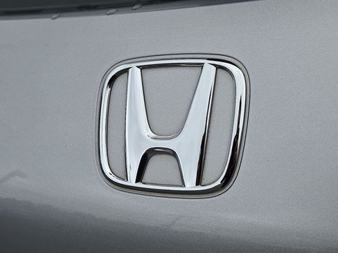 Certified 2023 Honda HR-V LX image 29