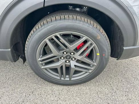 New 2026 Ford Explorer ST w/ Sun And Sound Package image 11