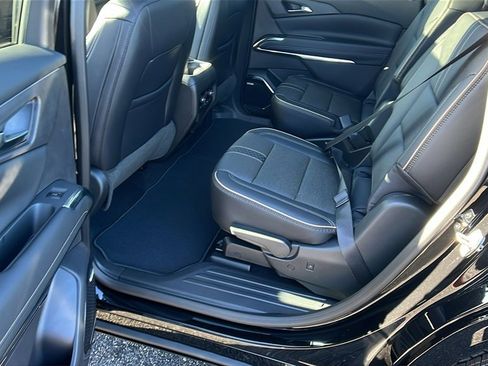 New 2026 Chevrolet Traverse High Country image 18