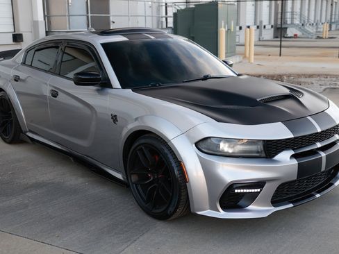 Used 2018 Dodge Charger R/T Scat Pack image 18