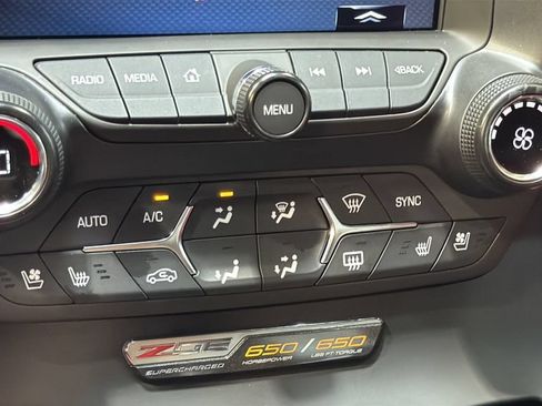 Used 2016 Chevrolet Corvette Z06 w/ 2LZ Preferred Equipment Group RWD image 22
