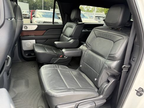 Used 2023 Lincoln Navigator L Reserve RWD image 31
