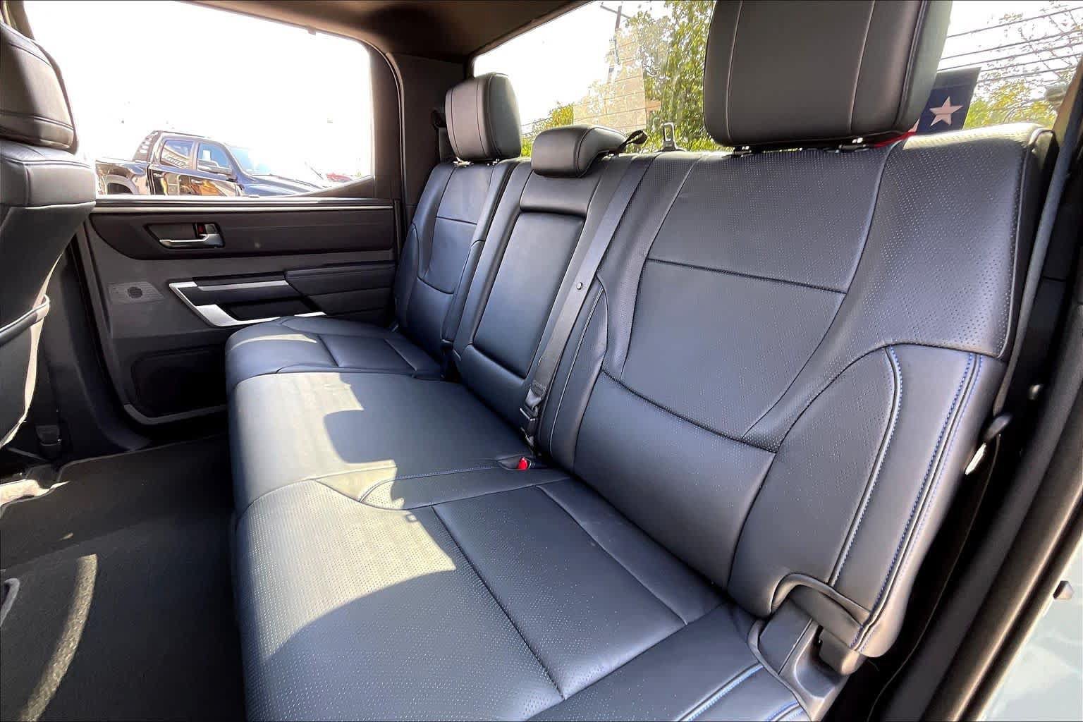 Used 2024 Toyota Tundra Platinum AWD/4WD image 21