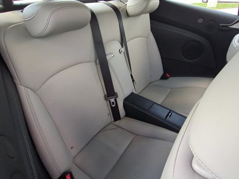 Used 2014 Lexus IS 350C w/ Luxury Package RWD image 20