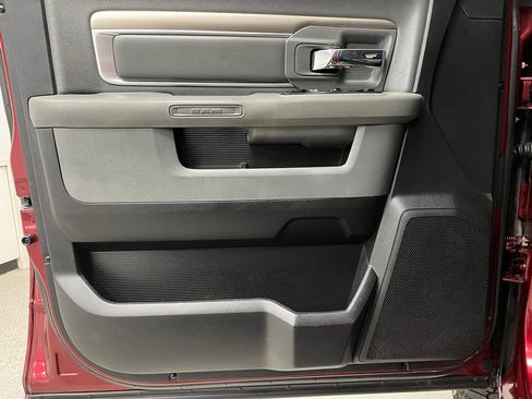 Used 2016 RAM 1500 Big Horn AWD/4WD image 24
