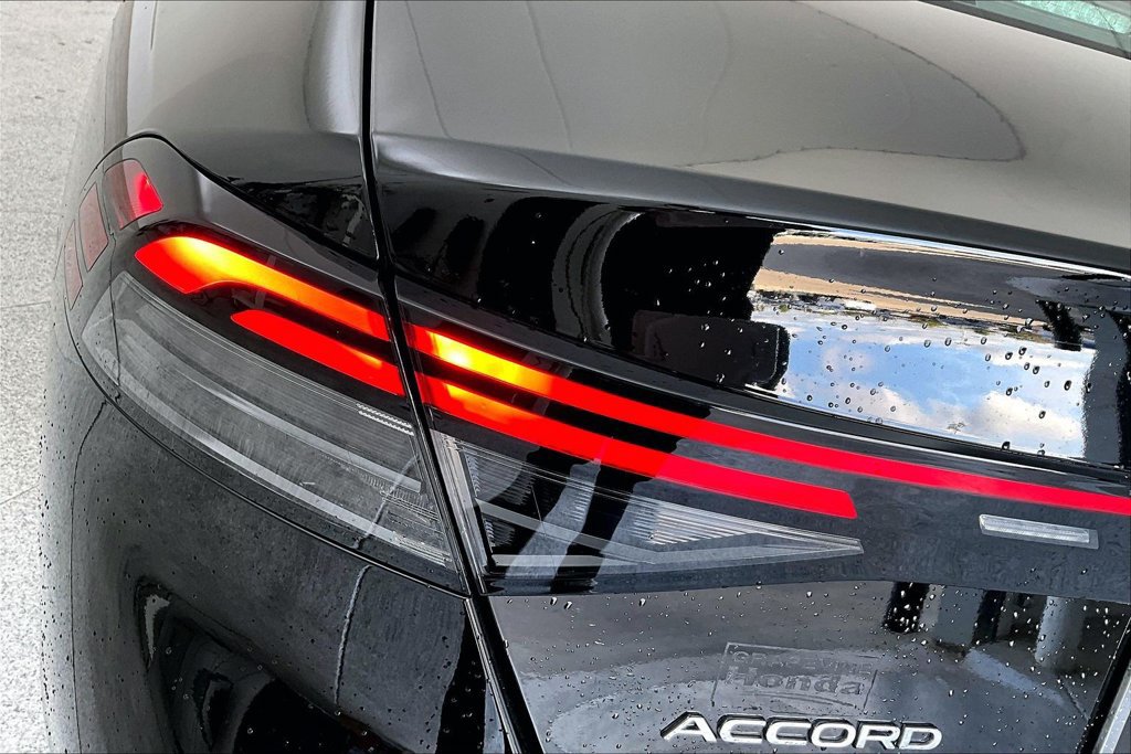 Used 2024 Honda Accord EX-L image 39