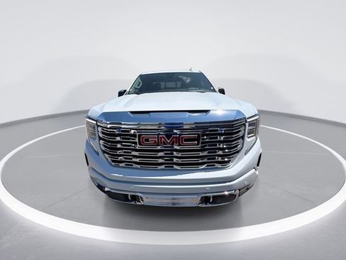 New 2026 GMC Sierra 1500 Denali w/ Denali Reserve Package AWD/4WD image 3