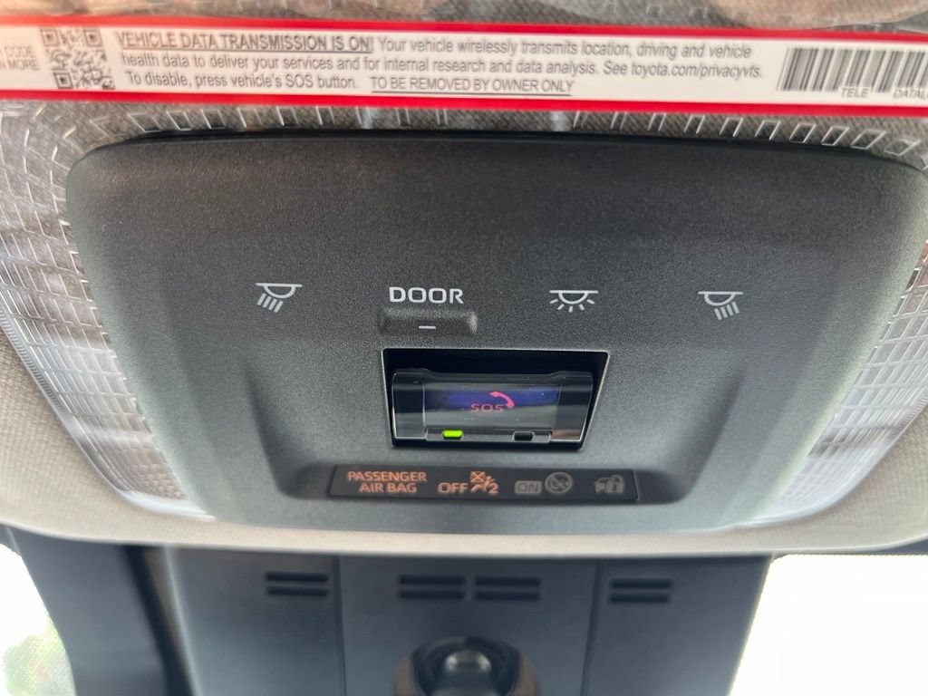 New 2027 Toyota Prius Plug-In Hybrid FWD image 26