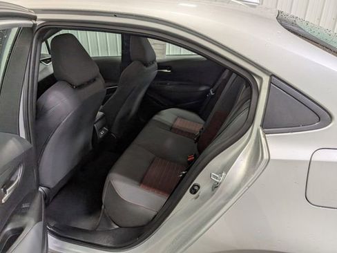 Used 2025 Toyota Corolla SE FWD image 9