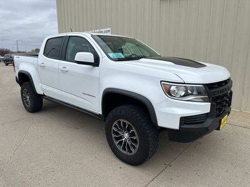 Used 2021 Chevrolet Colorado ZR2 image 2