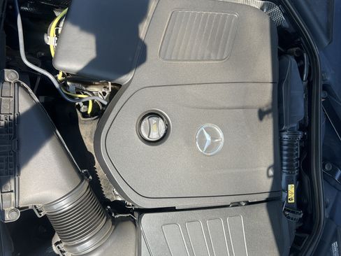 Used 2025 Mercedes-Benz E 350 Sedan image 36
