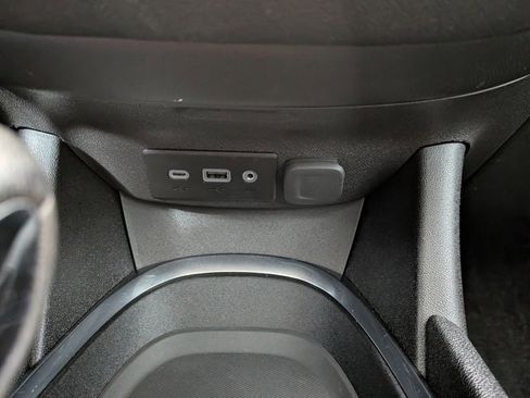 Used 2022 Chevrolet Malibu LT image 11