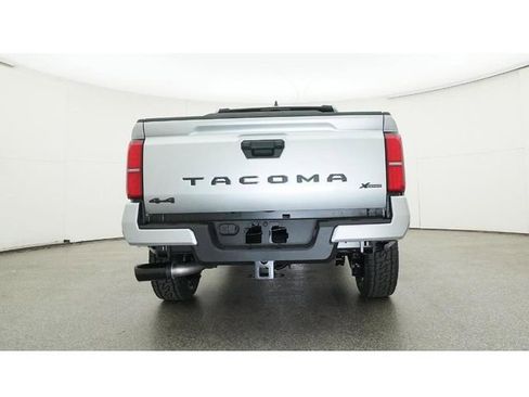 New 2026 Toyota Tacoma SR5 AWD/4WD image 23