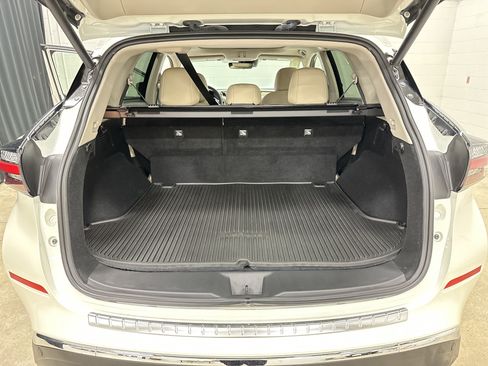 Used 2024 Nissan Murano SL AWD/4WD image 32