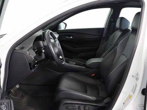 Used 2024 Honda Accord Sport image 10