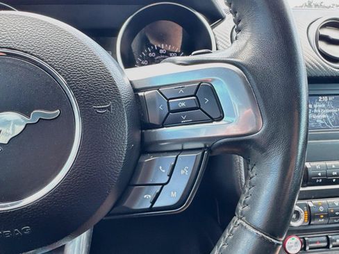 Used 2021 Ford Mustang Coupe RWD image 13