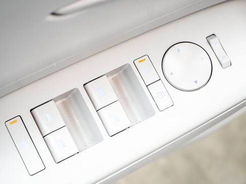 Used 2025 Hyundai Kona SEL image 47