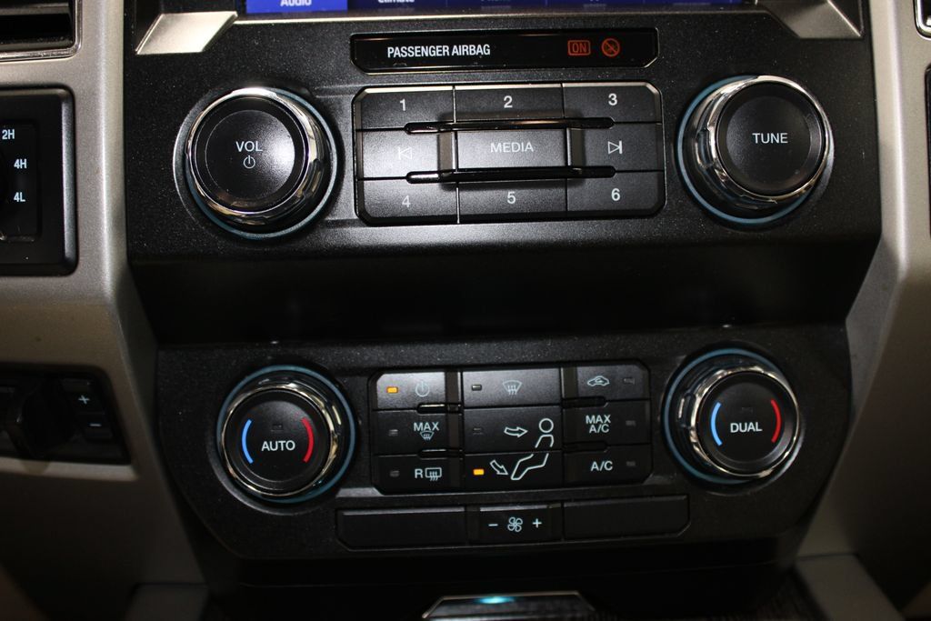 Used 2021 Ford F250 Lariat AWD/4WD image 52